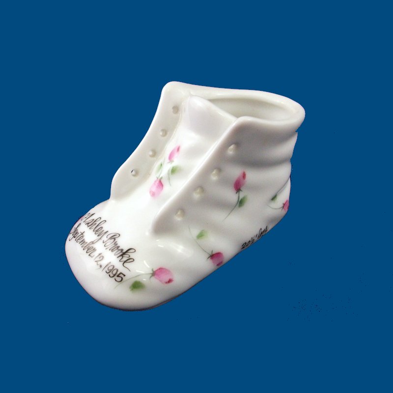 Baby Shoe with Rosebuds