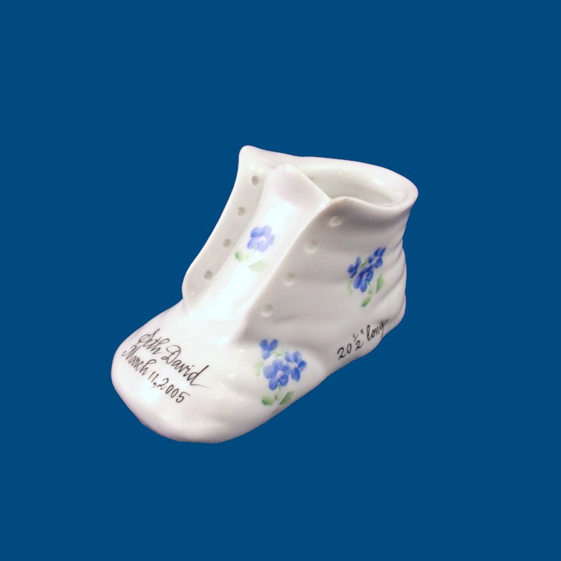 Baby Shoe with Forget-me-nots