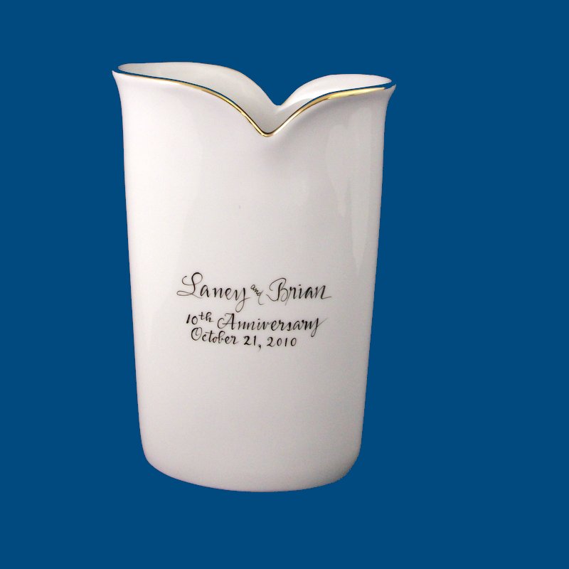 Beloved Vase Back